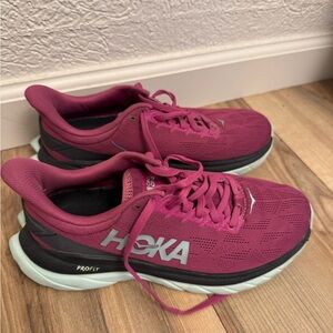Hoka Mach 4 Fuschia